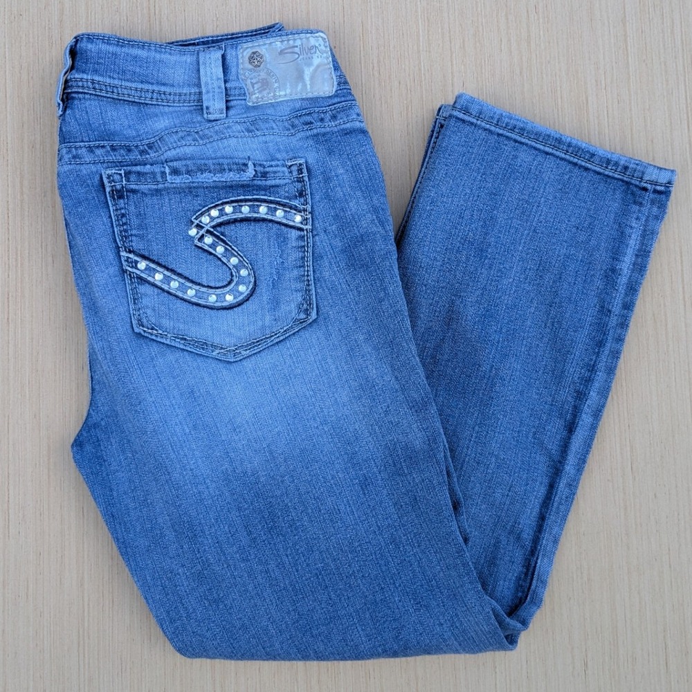 Silver Suki Capri Rhinestone Bling Distressed Denim Blue Jeans Women's 31